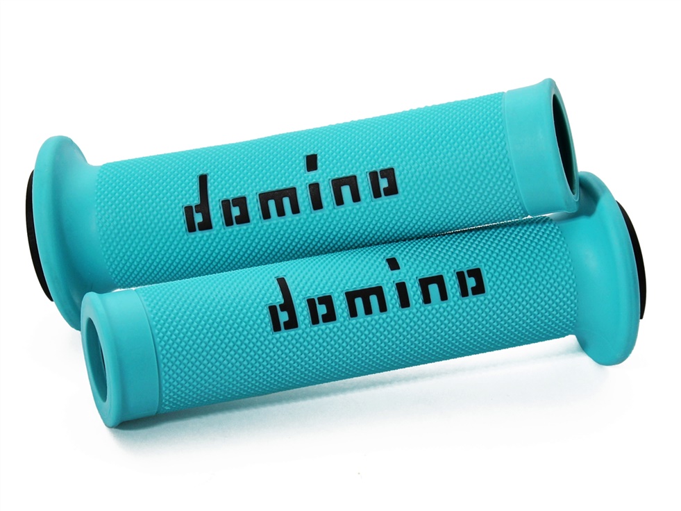 a01041c4080b7-0 (2). DOMINO A010 Road Racing Grips - Cyan/Black