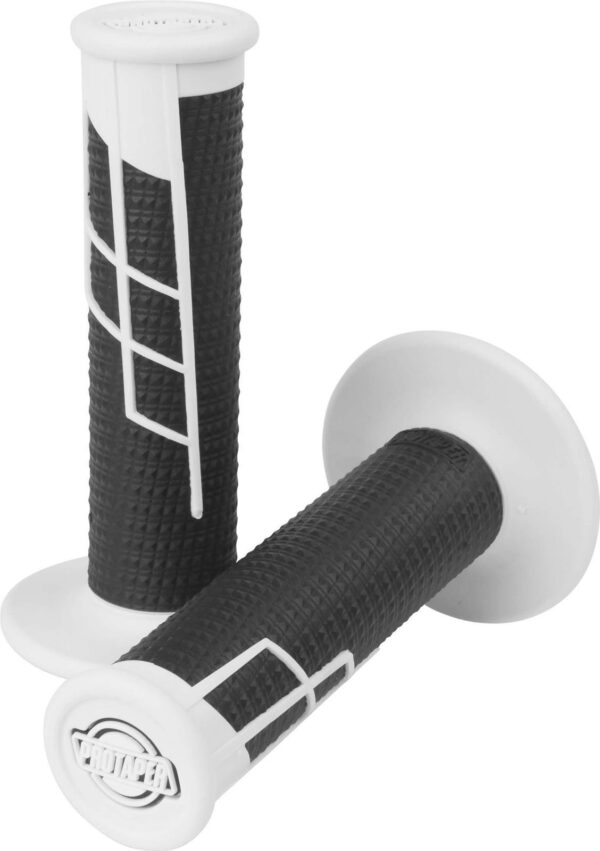 PTH-X02-1667 #1. GRIP P/TAPER CLAMP ON WAFFLE WHITE/BLACK