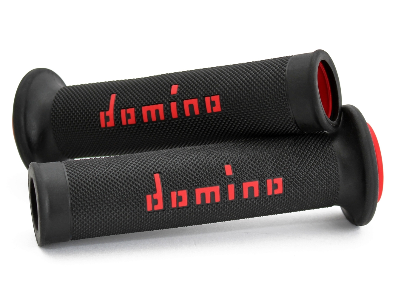 a01041c4240b7-0 (2). DOMINO A010 Road Racing Grips - Black/Red